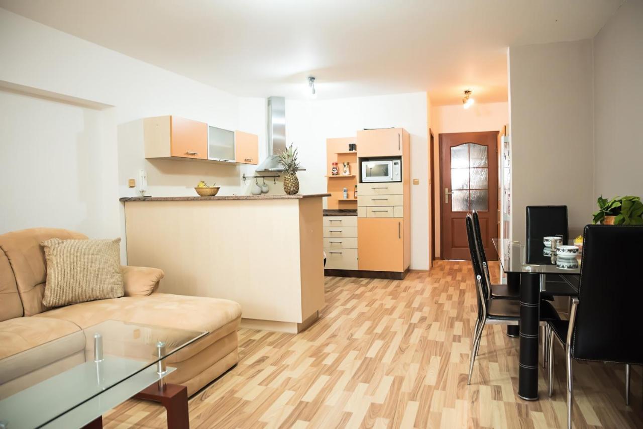 Apartmany Fortuna วิสโซเค ดาตรี ภายนอก รูปภาพ